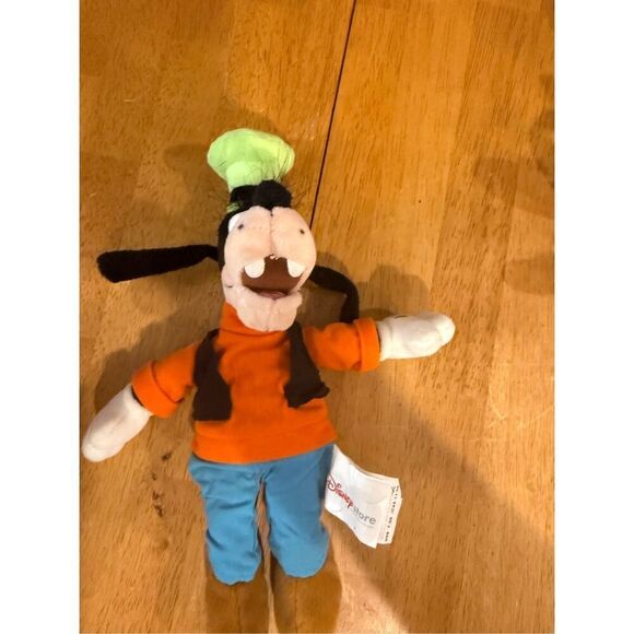 Disney Goofy 10-Inch Plush toy with tag - Picture 3 of 8
